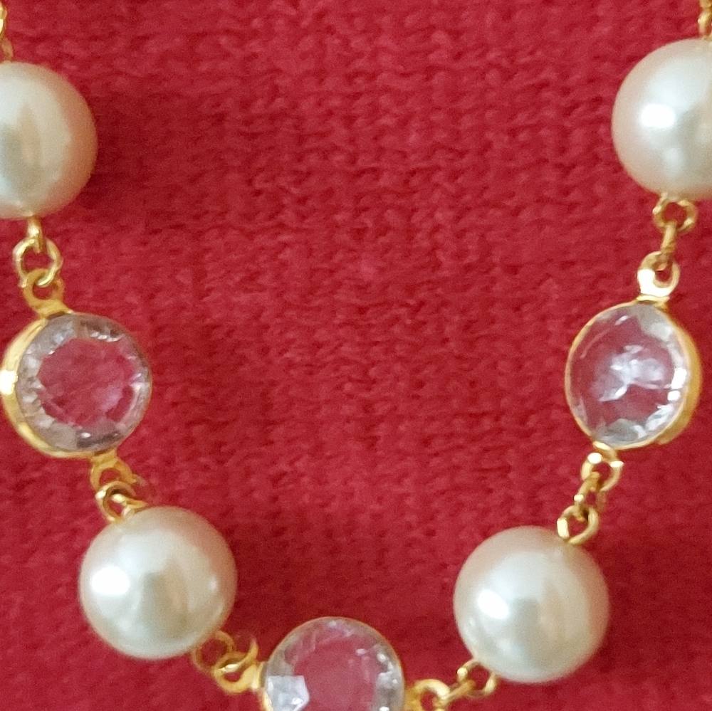 Pearl and Stone Necklace with Gold Finished Settings and Links - Never Worn